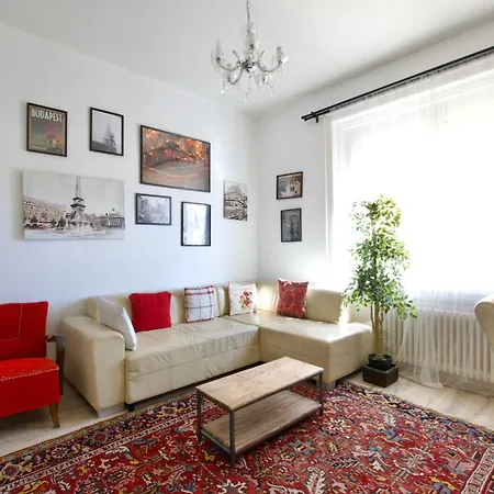 Standard By Hi5 - Karoly 23 Budapešť